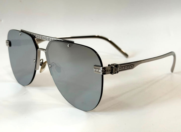 LOUIS VUITTON Z1262W METAL LV ASH AVIATOR SUNGLASSES