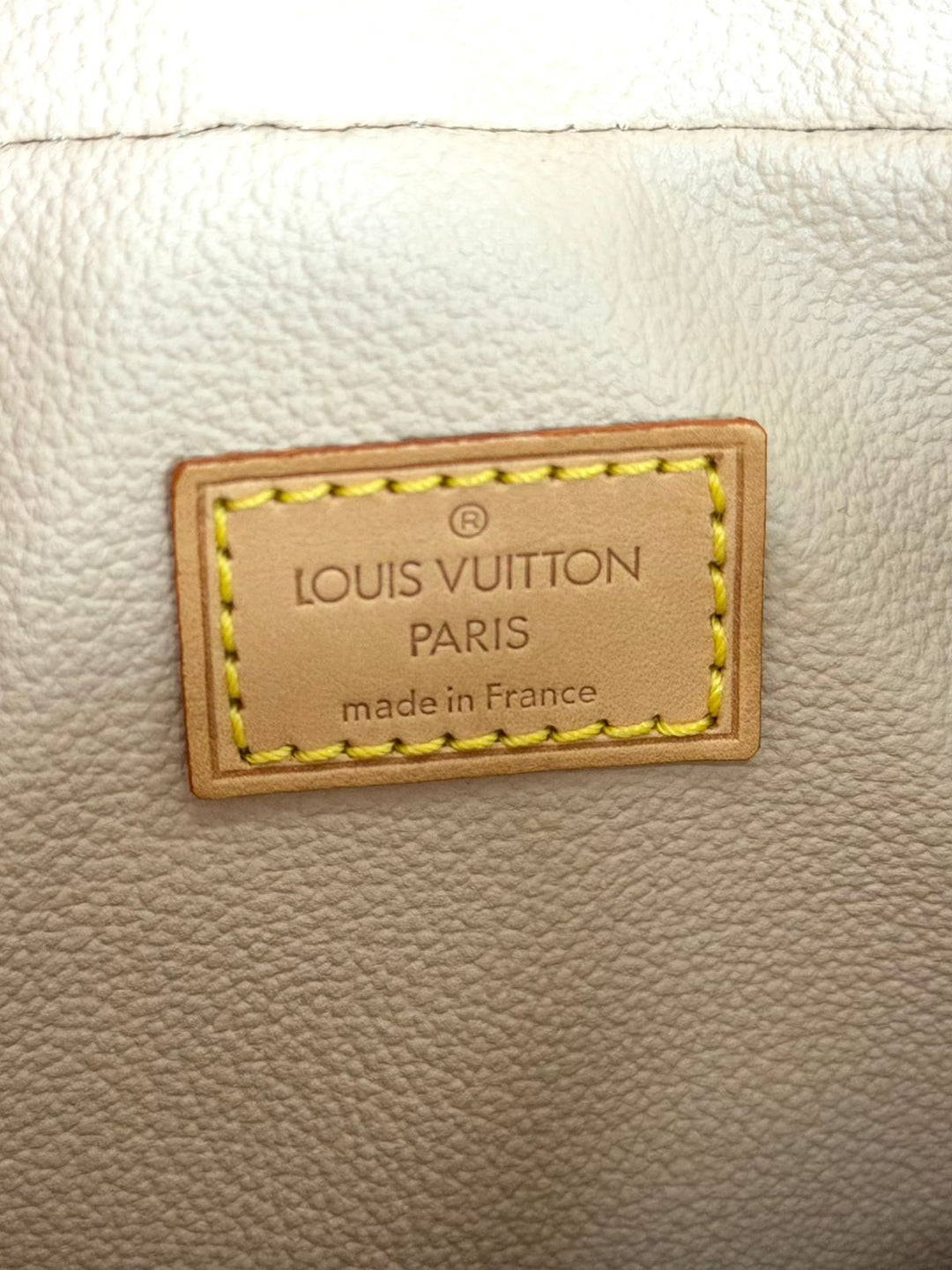 LOUIS VUITTON MONOGRAM TROUSSE TOILETTE 28 GM POUCH