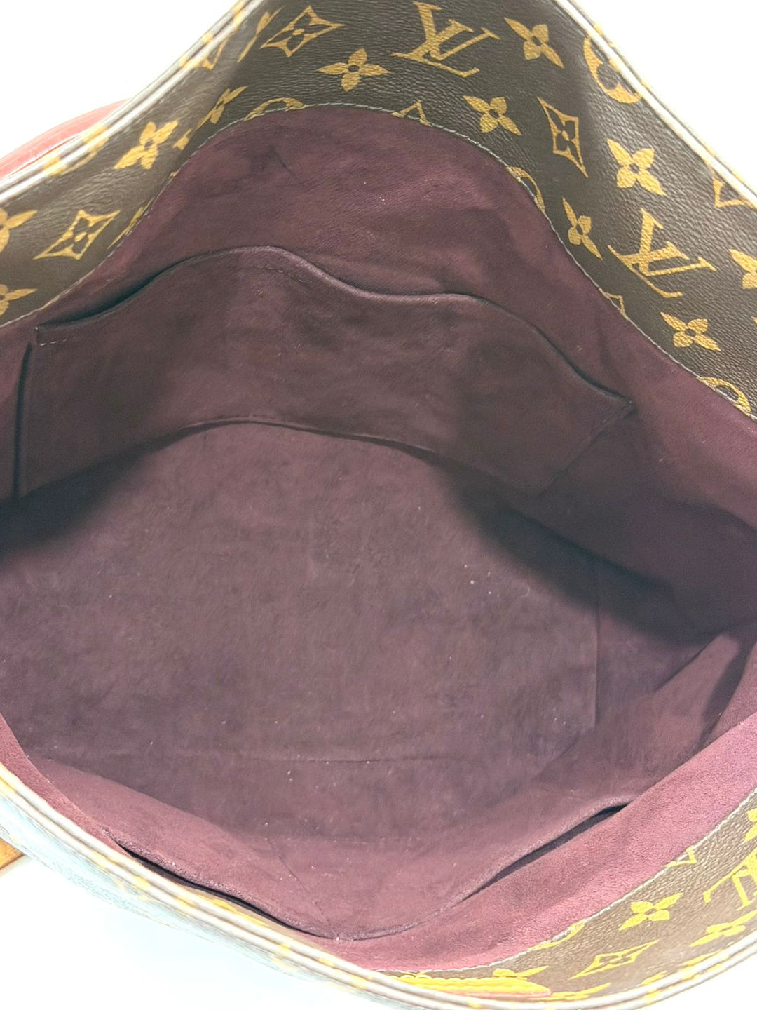 LOUIS VUITTON MONOGRAM MÉLIE HOBO BAG