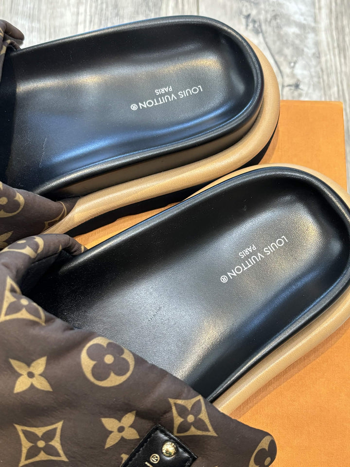LOUIS VUITTON MONOGRAM PILLOW COMFORT MULES