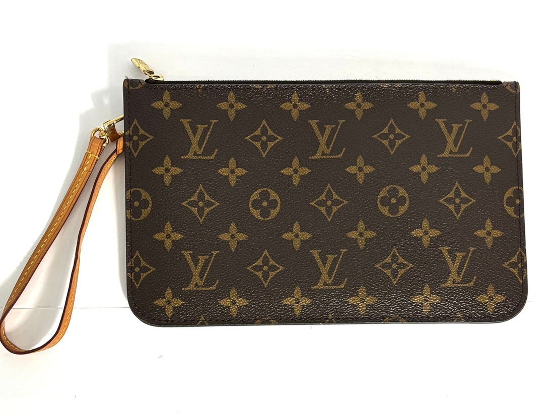 LOUIS VUITTON MONOGRAM POCHETTE