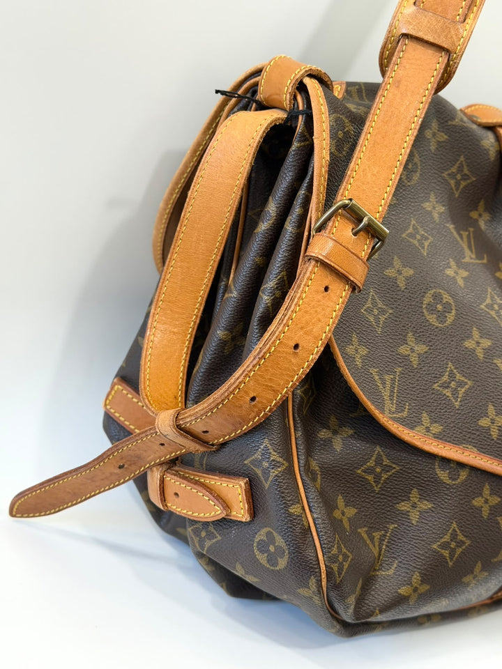 LOUIS VUITTON MONOGRAM SAUMUR 35 MESSENGER BAG