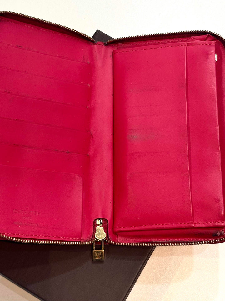 LOUIS VUITTON MONOGRAM VERNIS WALLET