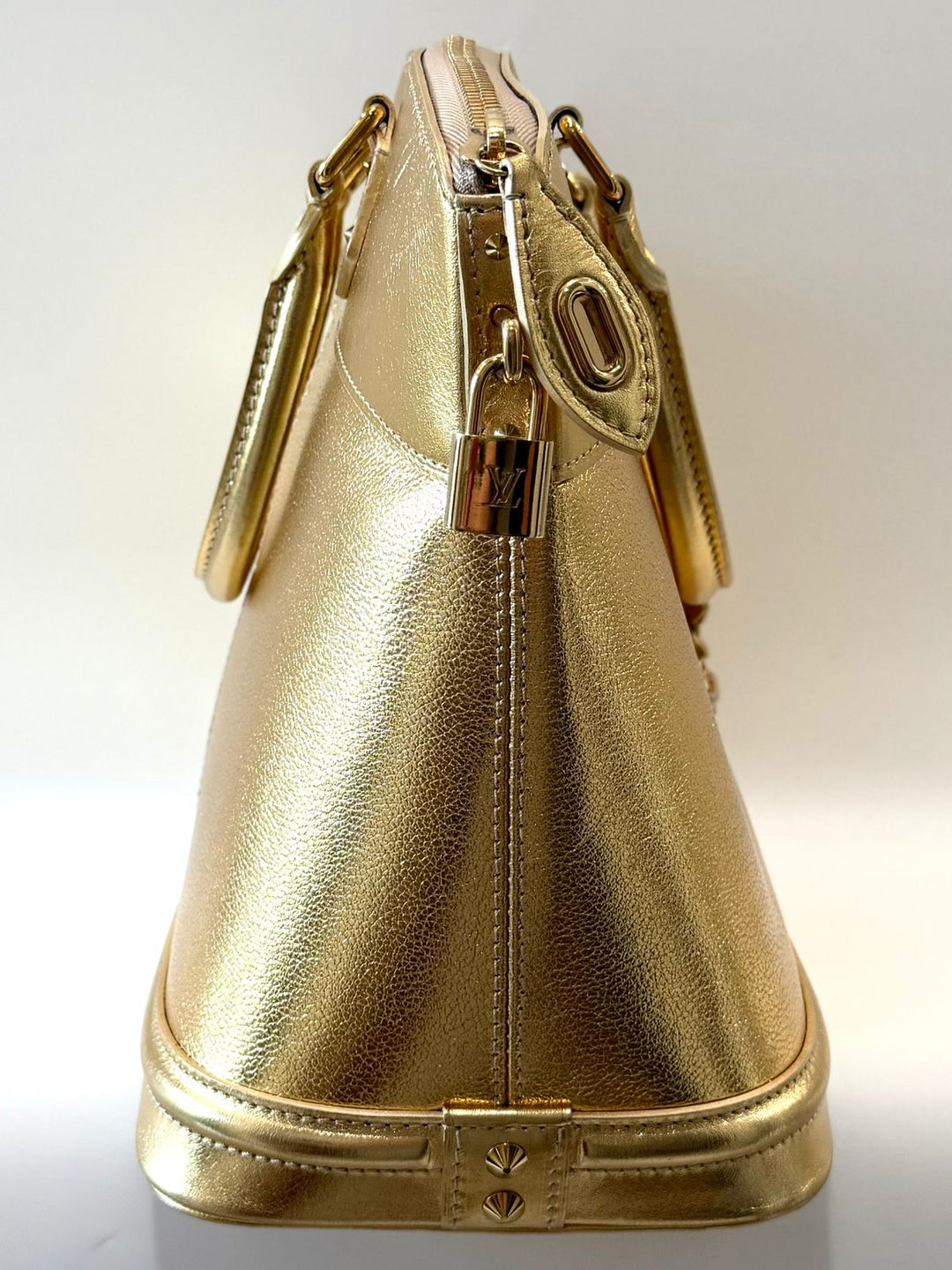 LOUIS VUITTON SUHALI METALLIC CALFSKIN LEATHER LOCKIT MM HANDBAG