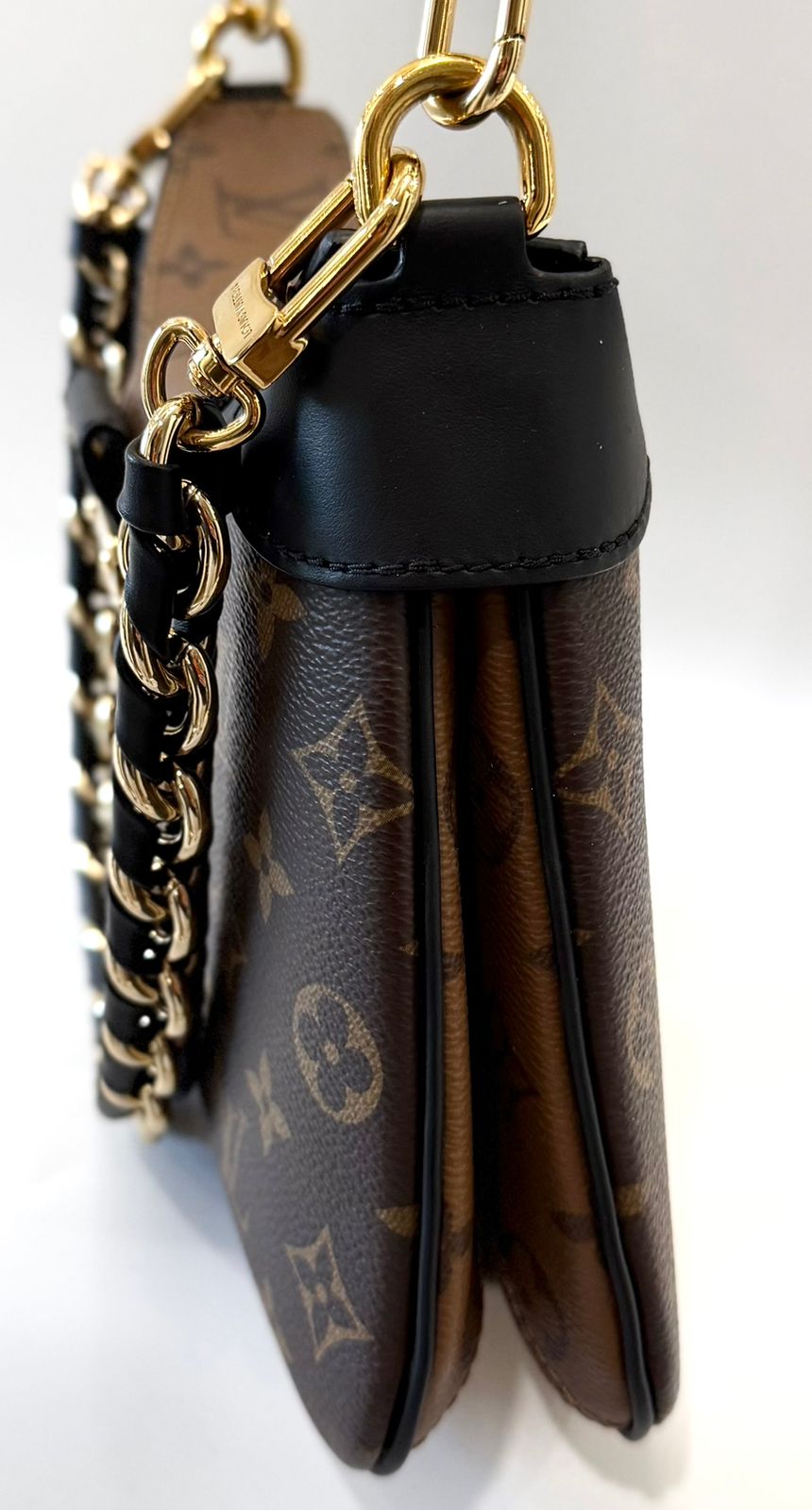 LOUIS VUITTON REVERSE MONOGRAM TWINNY SHOULDER BAG