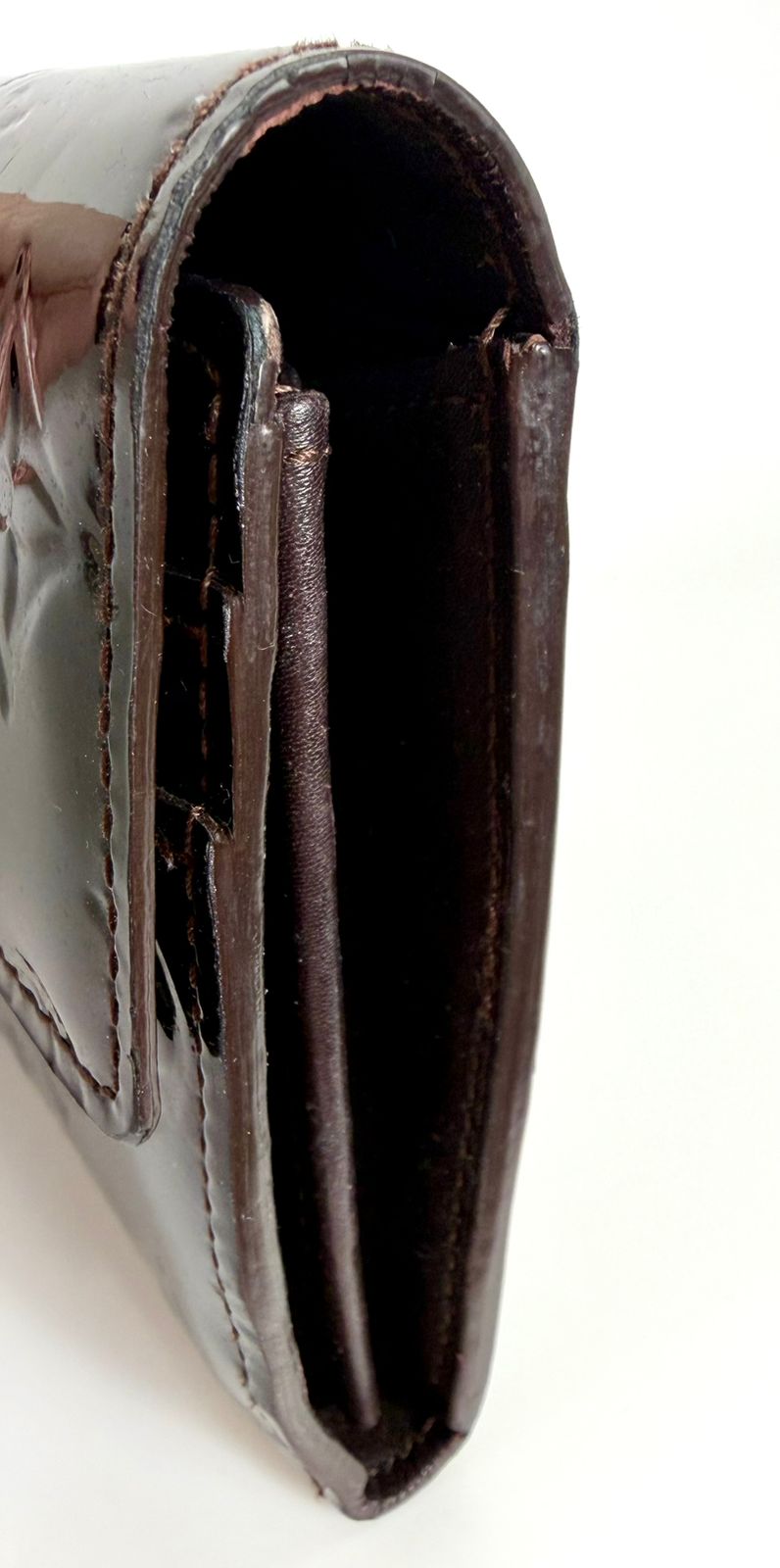 LOUIS VUITTON VERNIS SARAH AMARANTE WALLET