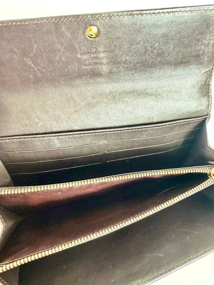 LOUIS VUITTON VERNIS SARAH AMARANTE WALLET