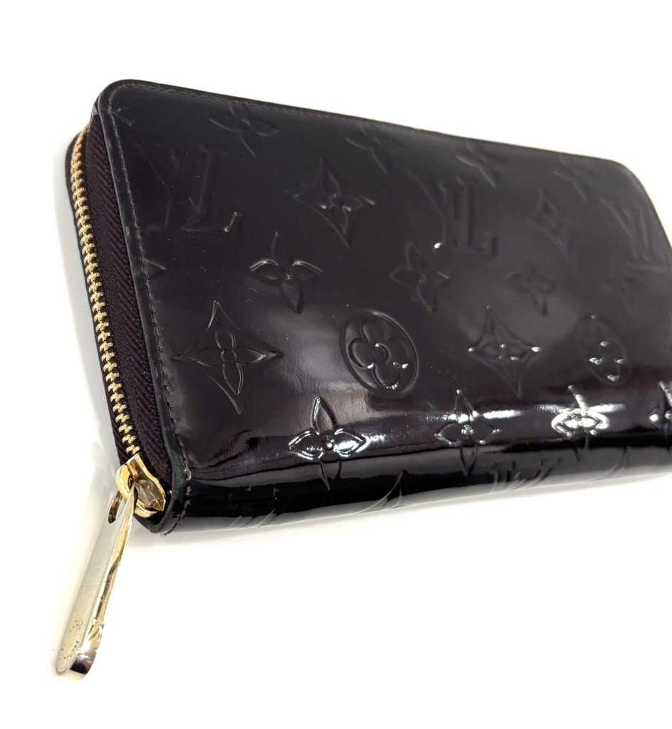 LOUIS VUITTON MONOGRAM VERNIS ZIPPY WALLET AMARANTE