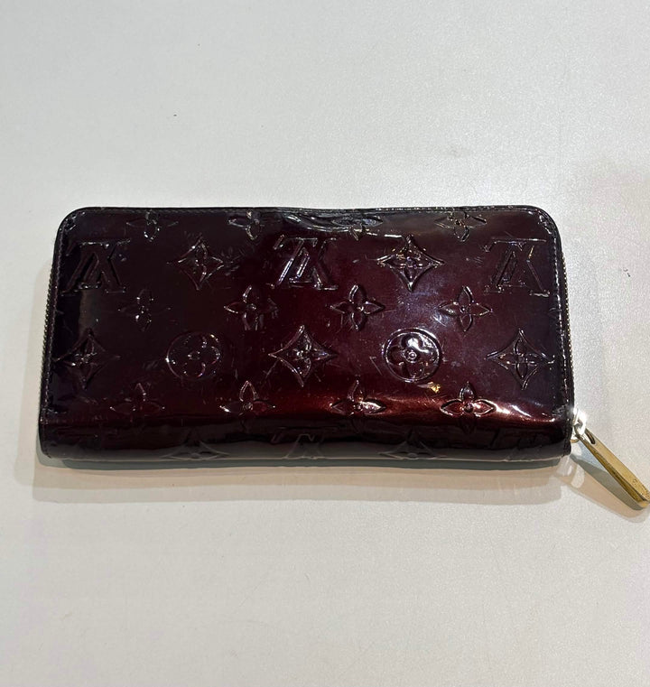 LOUIS VUITTON MONOGRAM VERNIS ZIPPY WALLET