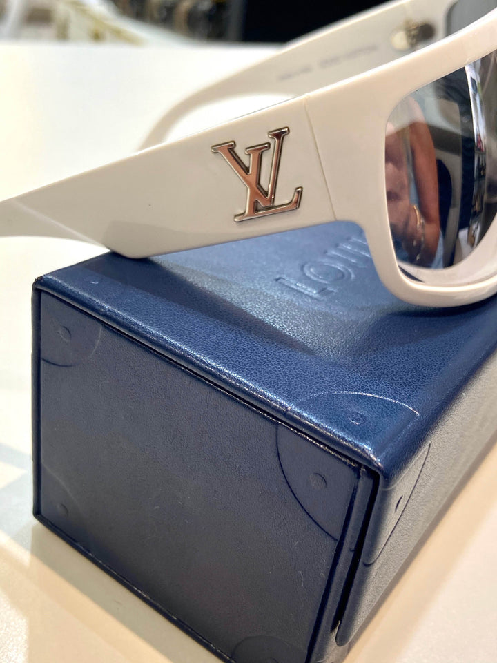 LOUIS VUITTON ACETATE CRYSTAL SPORT SUNGLASSES