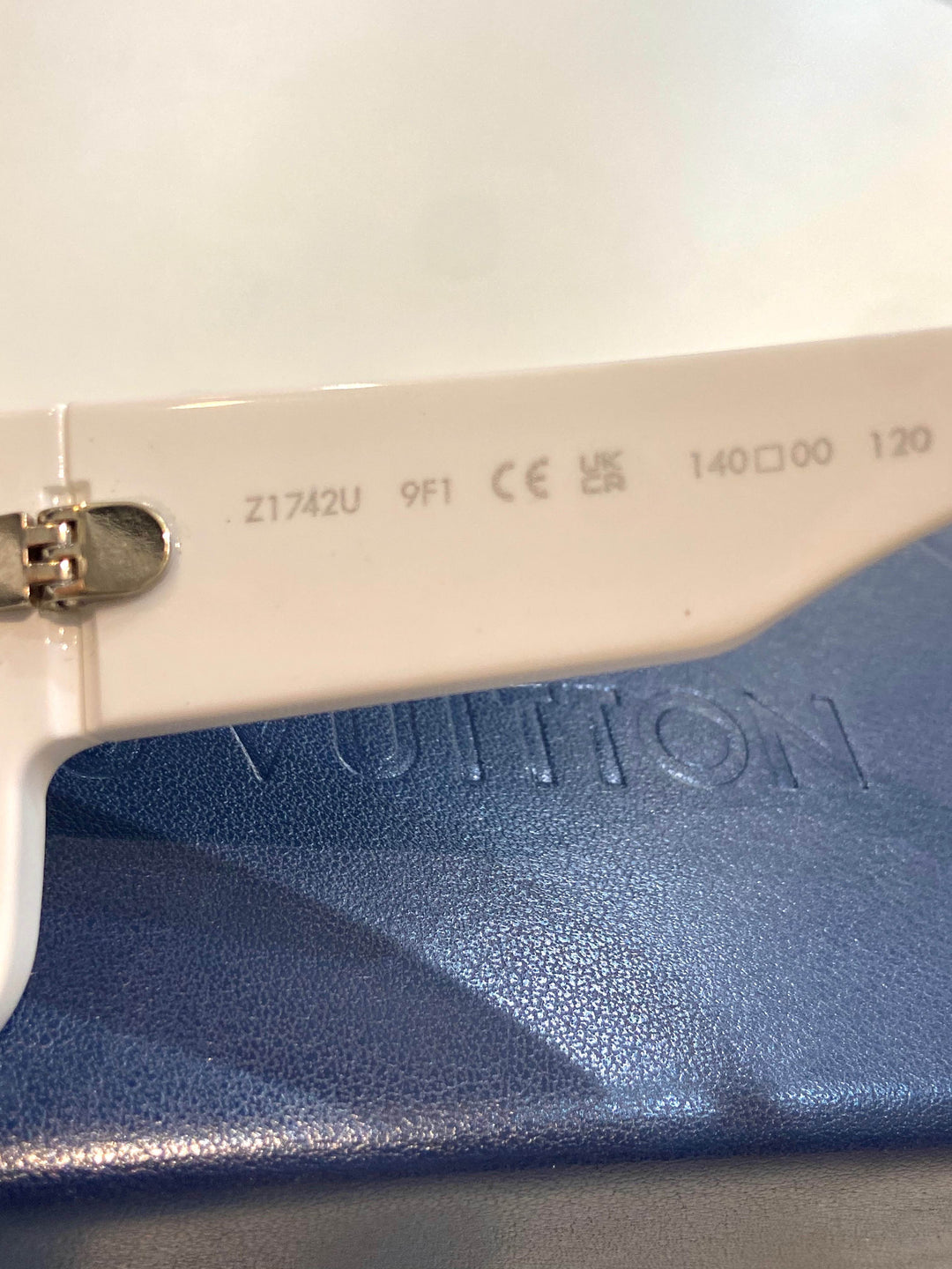 LOUIS VUITTON ACETATE CRYSTAL SPORT SUNGLASSES