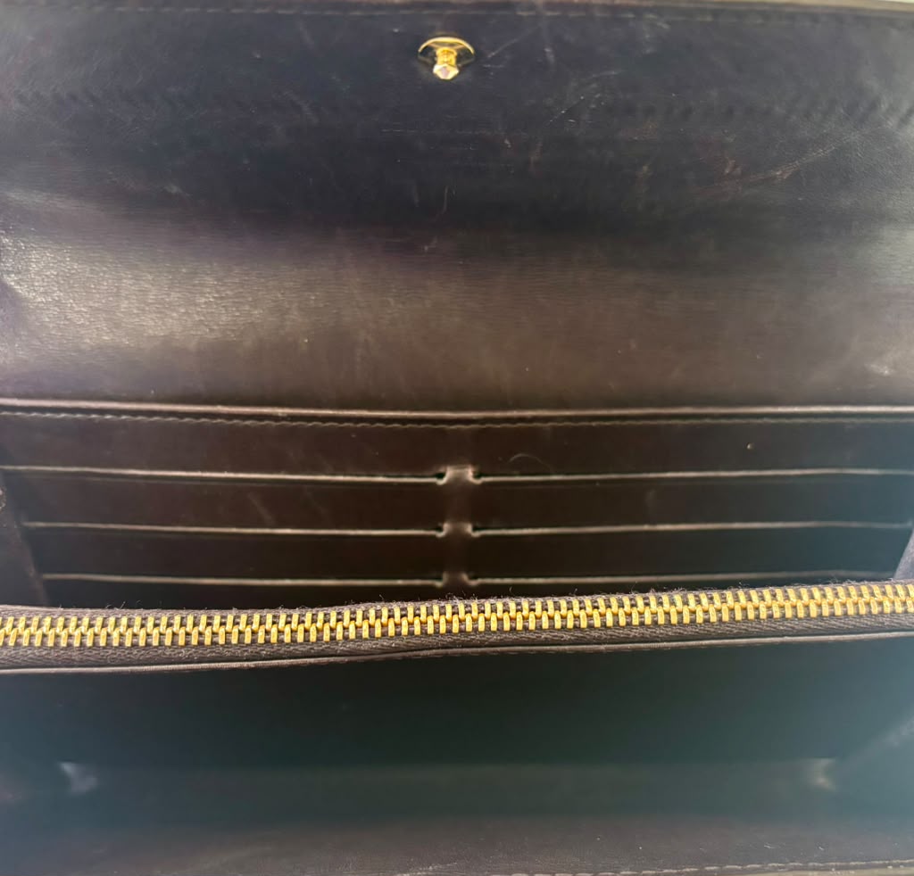 LOUIS VUITTON  MONOGRAM VERNIS SARAH WALLET