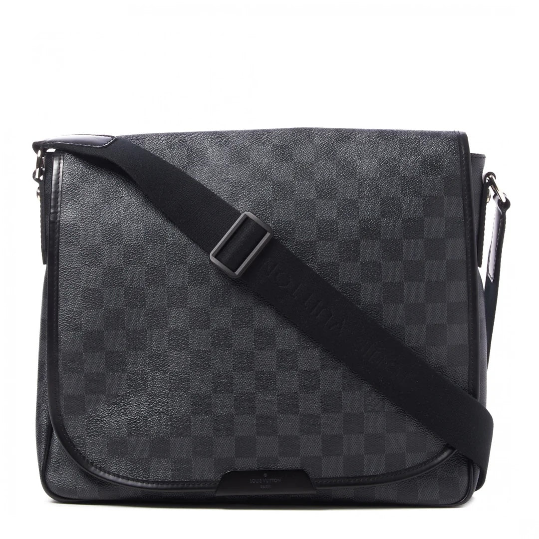 LOUIS VUITTON DAMIER GRAPHITE DANIEL GM MESSENGER BAG
