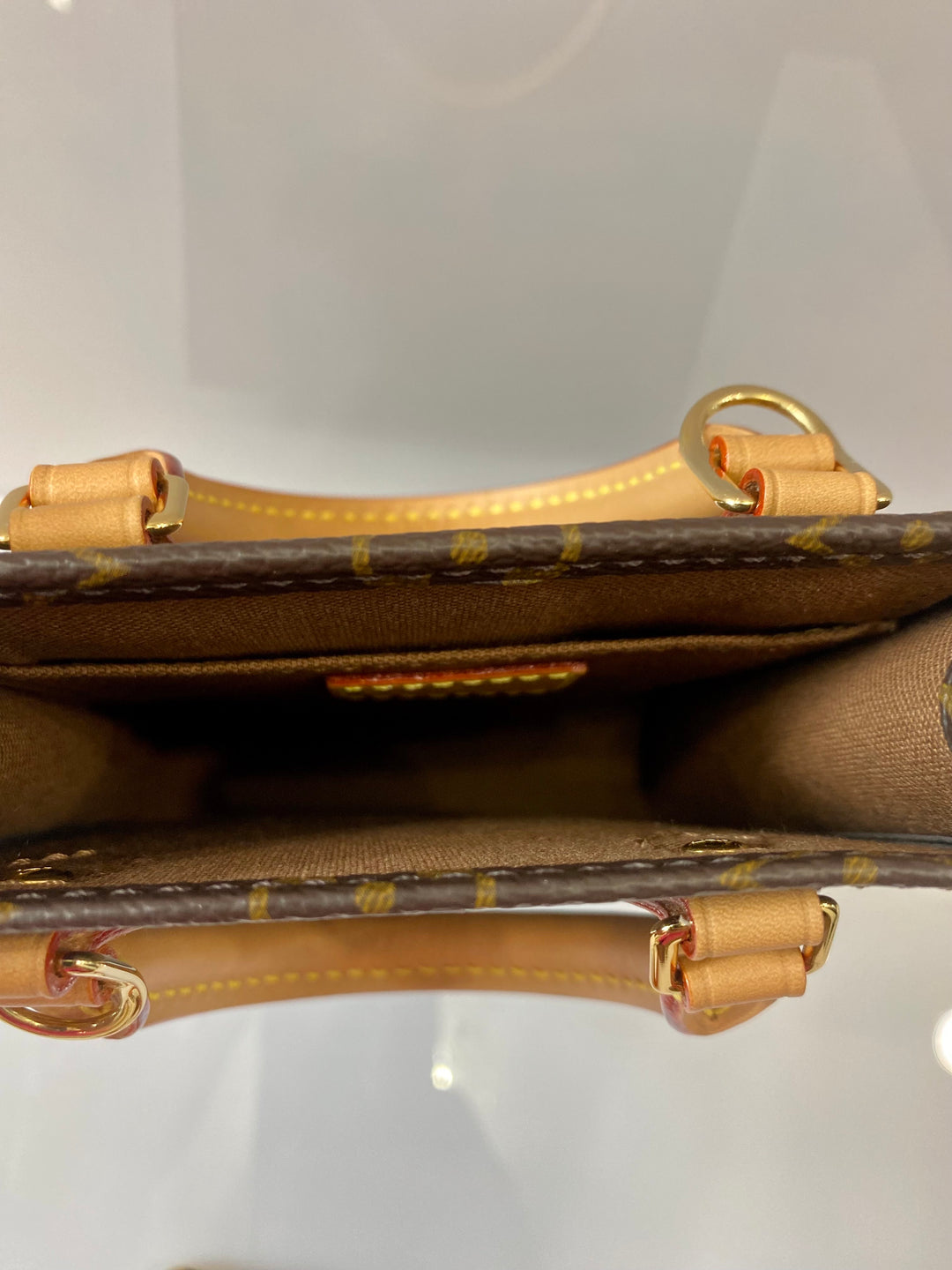 LOUIS VUITTON MONOGRAM PETIT SAC PLAT HANDBAG
