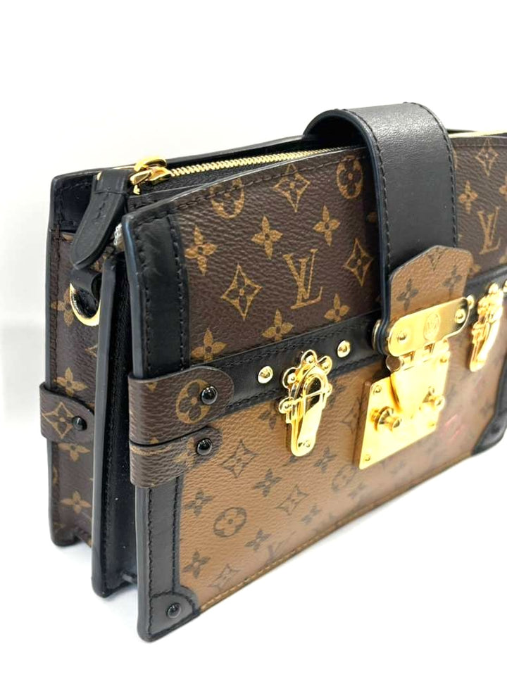 LV REVERSE MONOGRAM CANVAS PETITE MALLE CLUTCH &amp; SHOULDER BAG