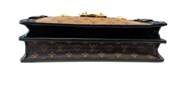 LV REVERSE MONOGRAM CANVAS PETITE MALLE CLUTCH &amp; SHOULDER BAG
