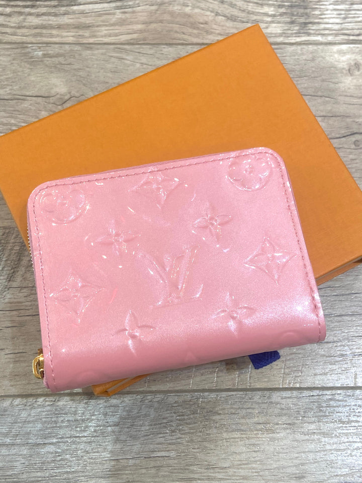 LOUIS VUITTON MONOGRAM ZIPPY COIN PURSE – Caroline's Fashion Luxuries