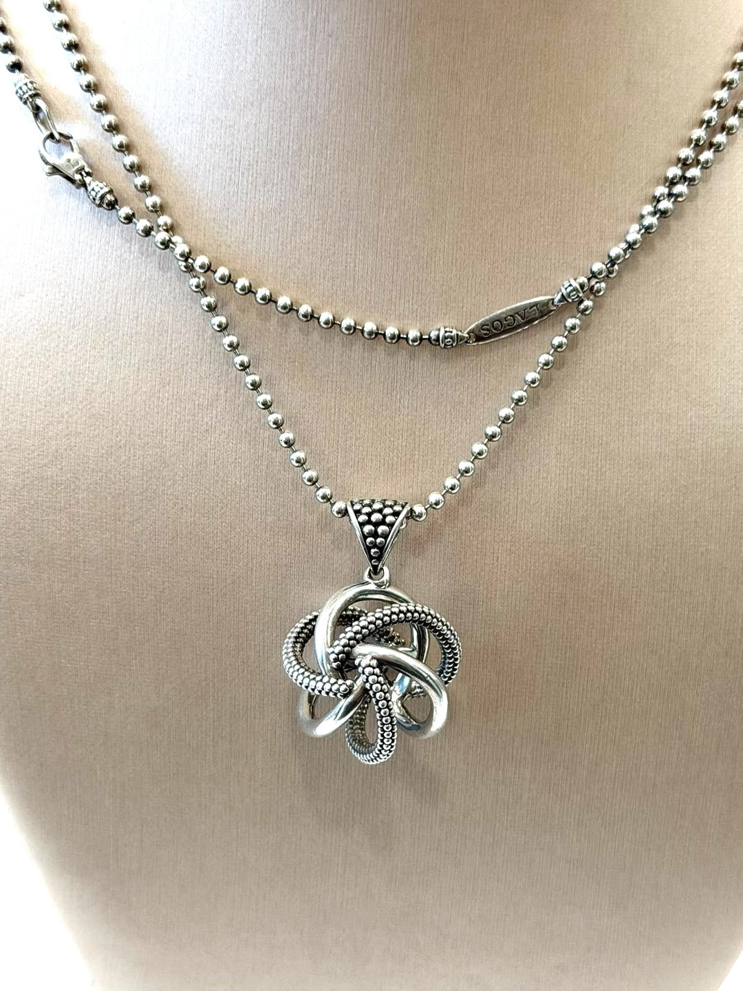 LAGOS STERLING SILVER LARGE LOVE KNOT PENDANT NECKLACE