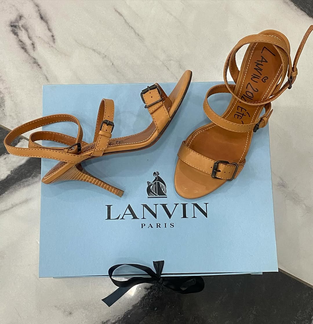 LANVIN 2012 MULTI STRAP LEATHER SANDALS