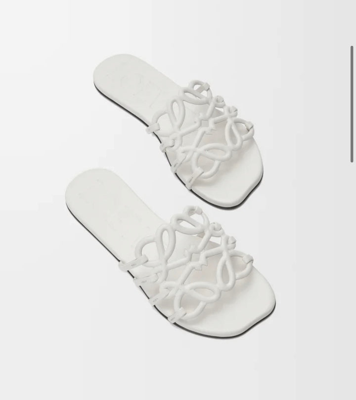 LOEWE PAULA&