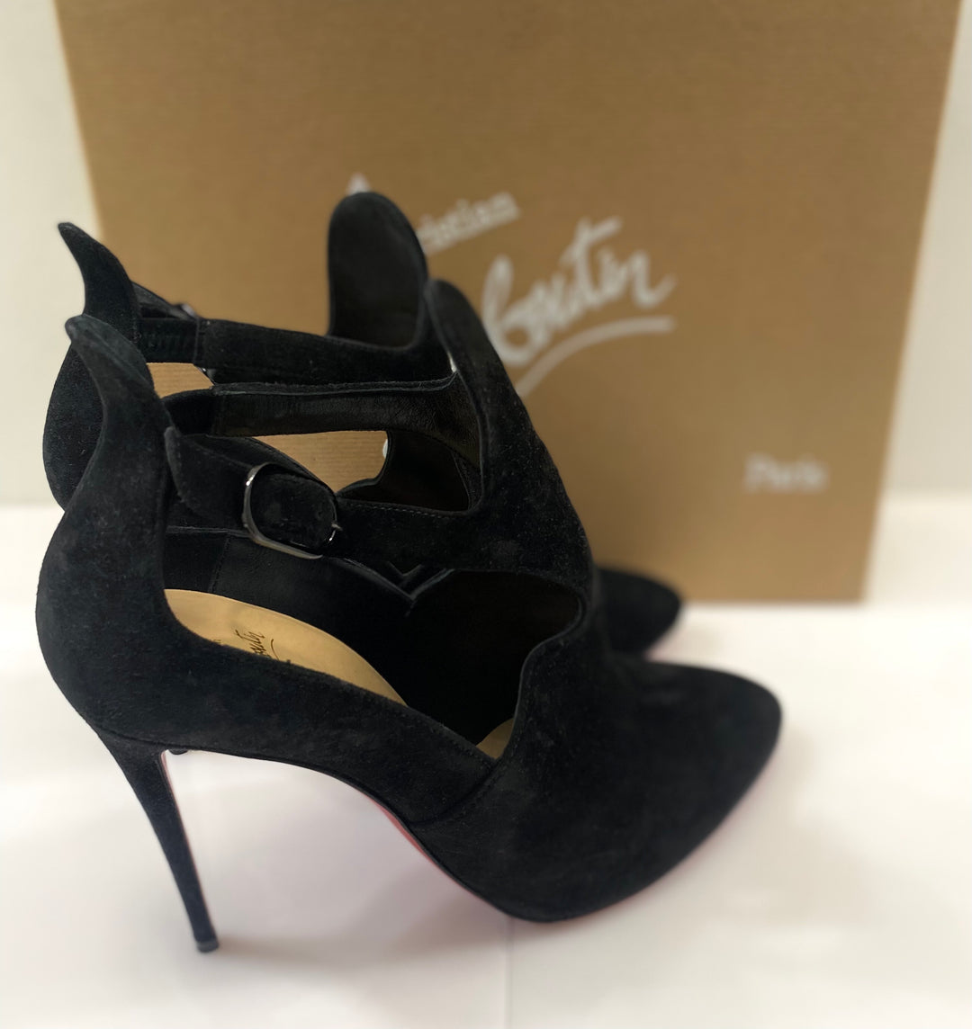 CHRISTIAN LOUBOUTIN CANADADA 100 VEAU VELOURS BOOTIES PUMPS