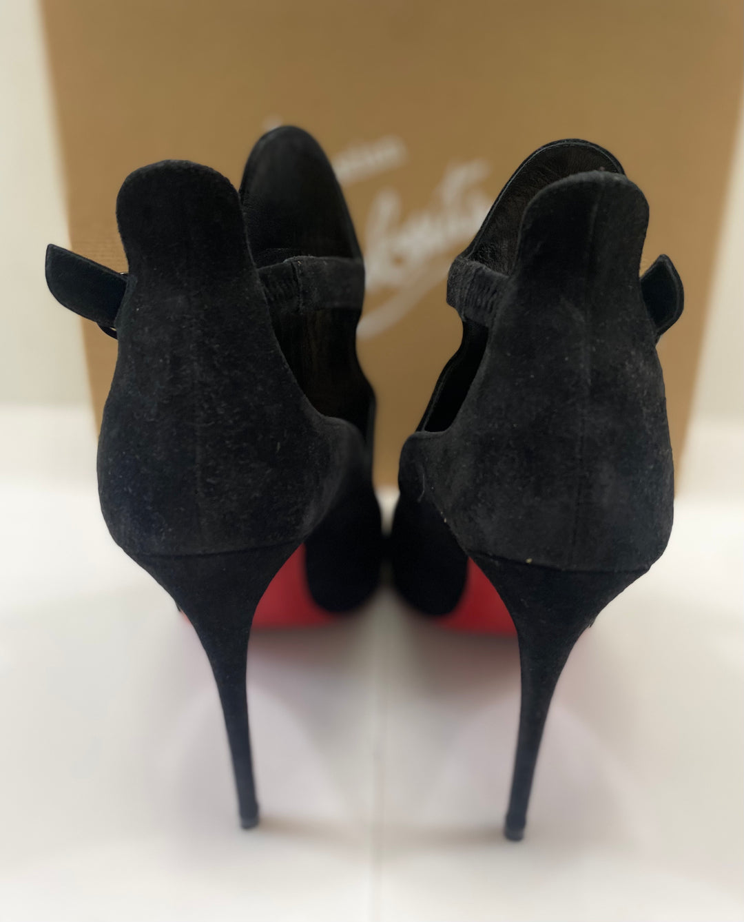 CHRISTIAN LOUBOUTIN CANADADA 100 VEAU VELOURS BOOTIES PUMPS