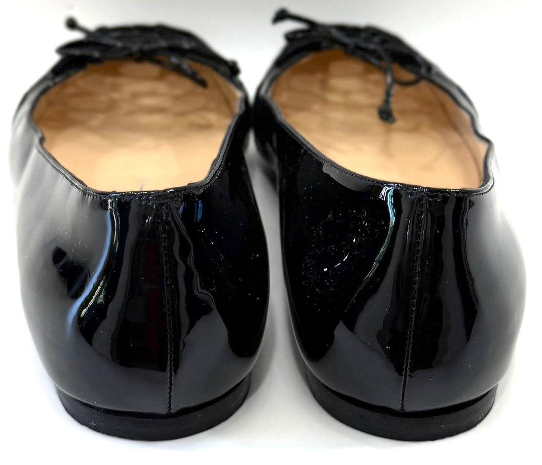 LOUBOUTIN CORSET PATENT LEATHER BALLET FLATS