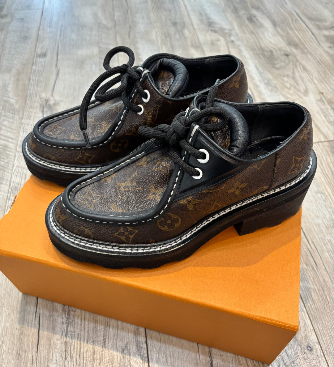 LOUIS VUITTON BEAUBOURG MONOGRAM PLATFORM DERBY SHOES