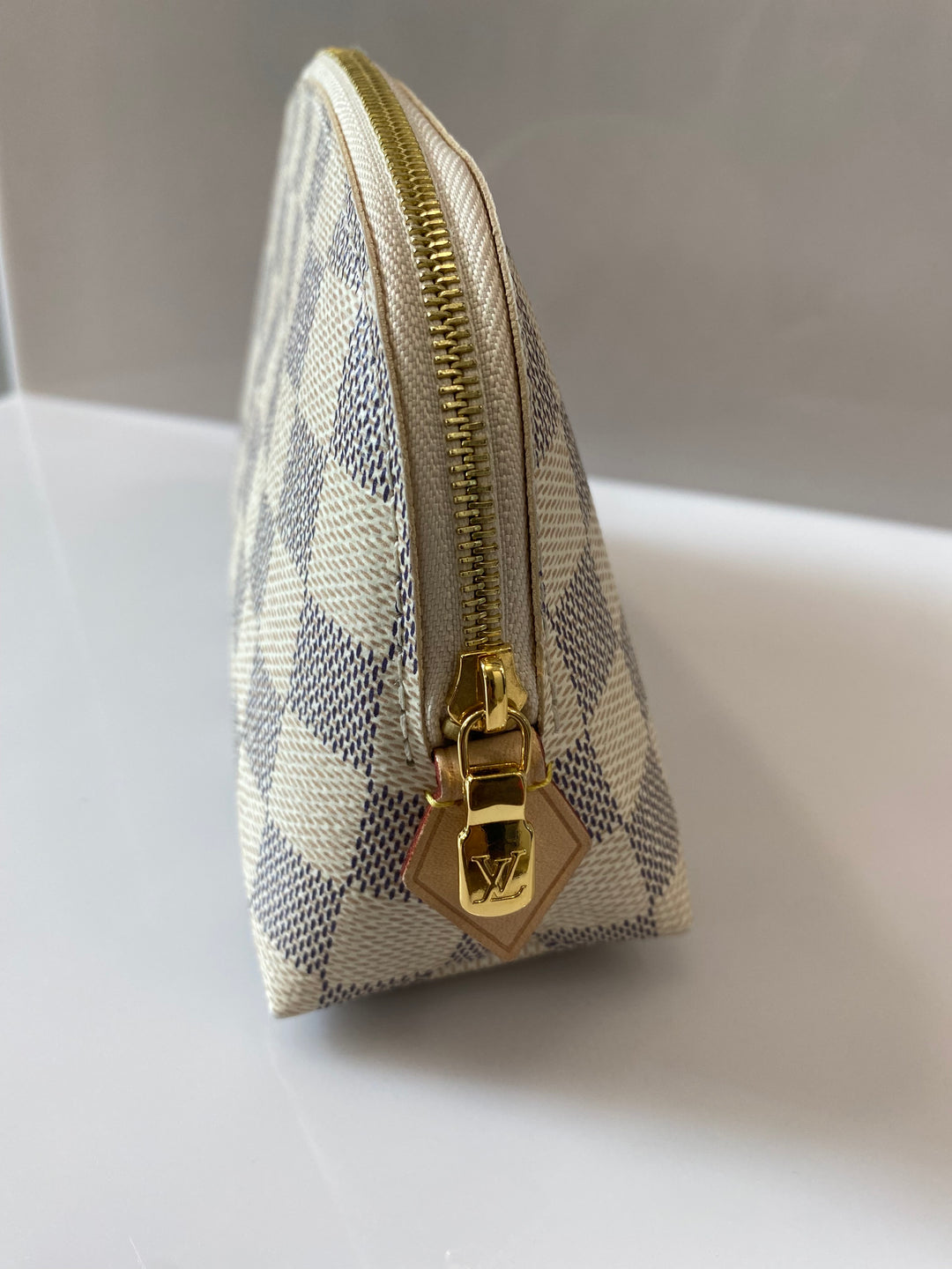 LOUIS VUITTON DAMIER AZUR COSMETIC POUCH