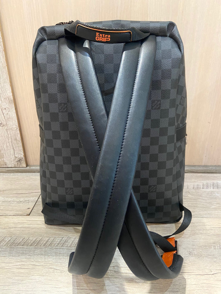 LOUIS VUITTON DAMIER COBALT RACE DISCOVERY BACKPACK PM – Caroline's Fashion Luxuries