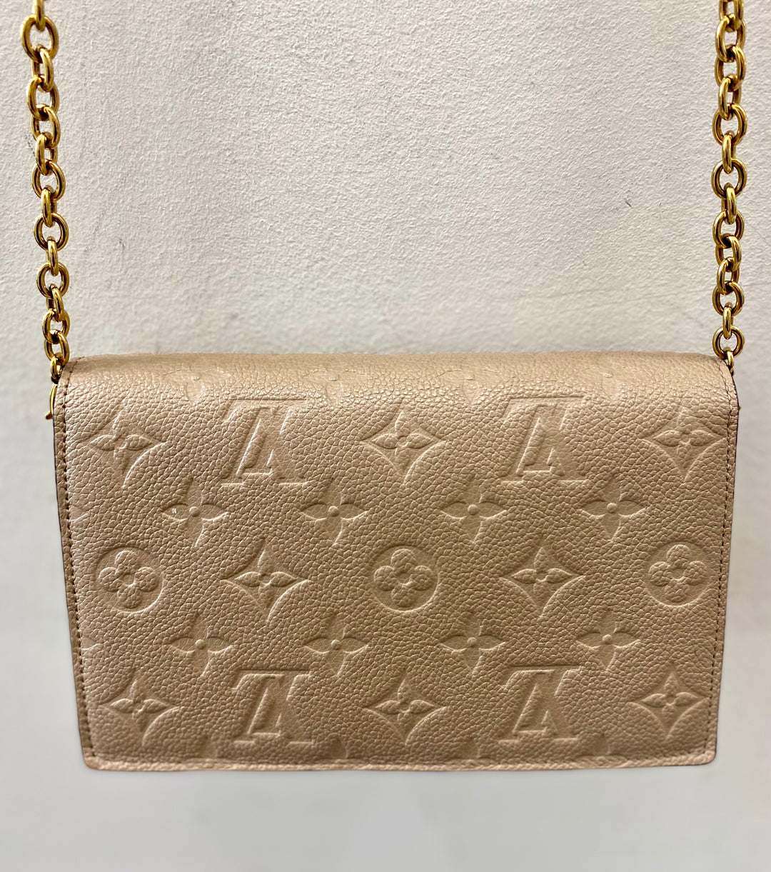 LOUIS VUITTON EMPREINTE LEATHER VAVIN WALLET ON CHAIN