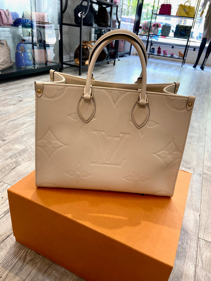 LOUIS VUITTON EMPREINTE LEATHER GIANT MONOGRAM ONTHEGO TOTE BAG