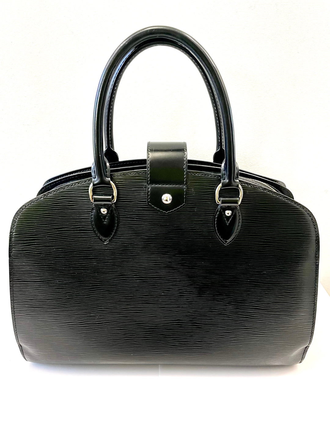 LOUIS VUITTON EPI LEATHER PONT- NEUF GM BAG