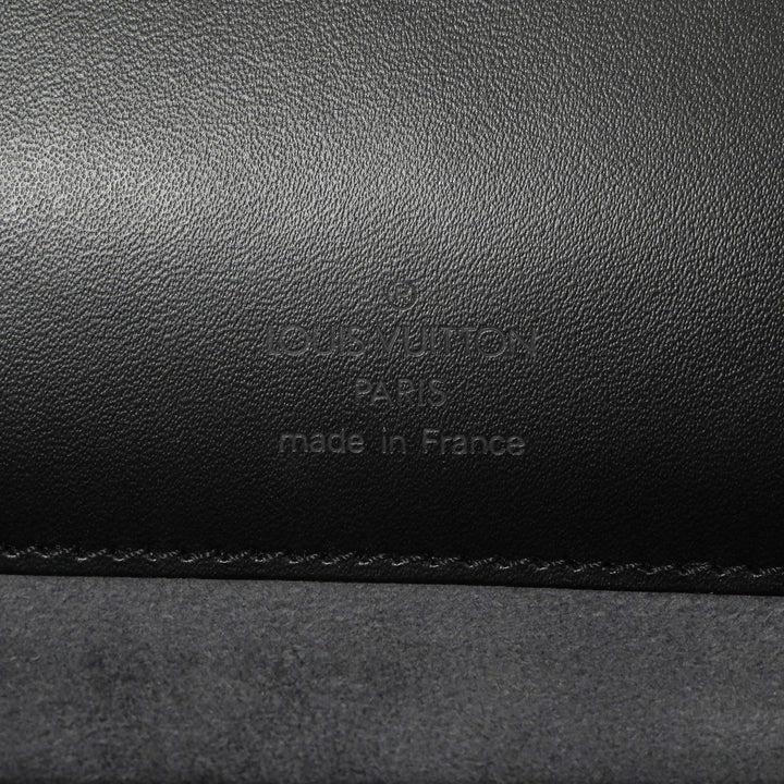 LOUIS VUITTON EPI LEATHER NOCTURNE GM SHOULDER BAG