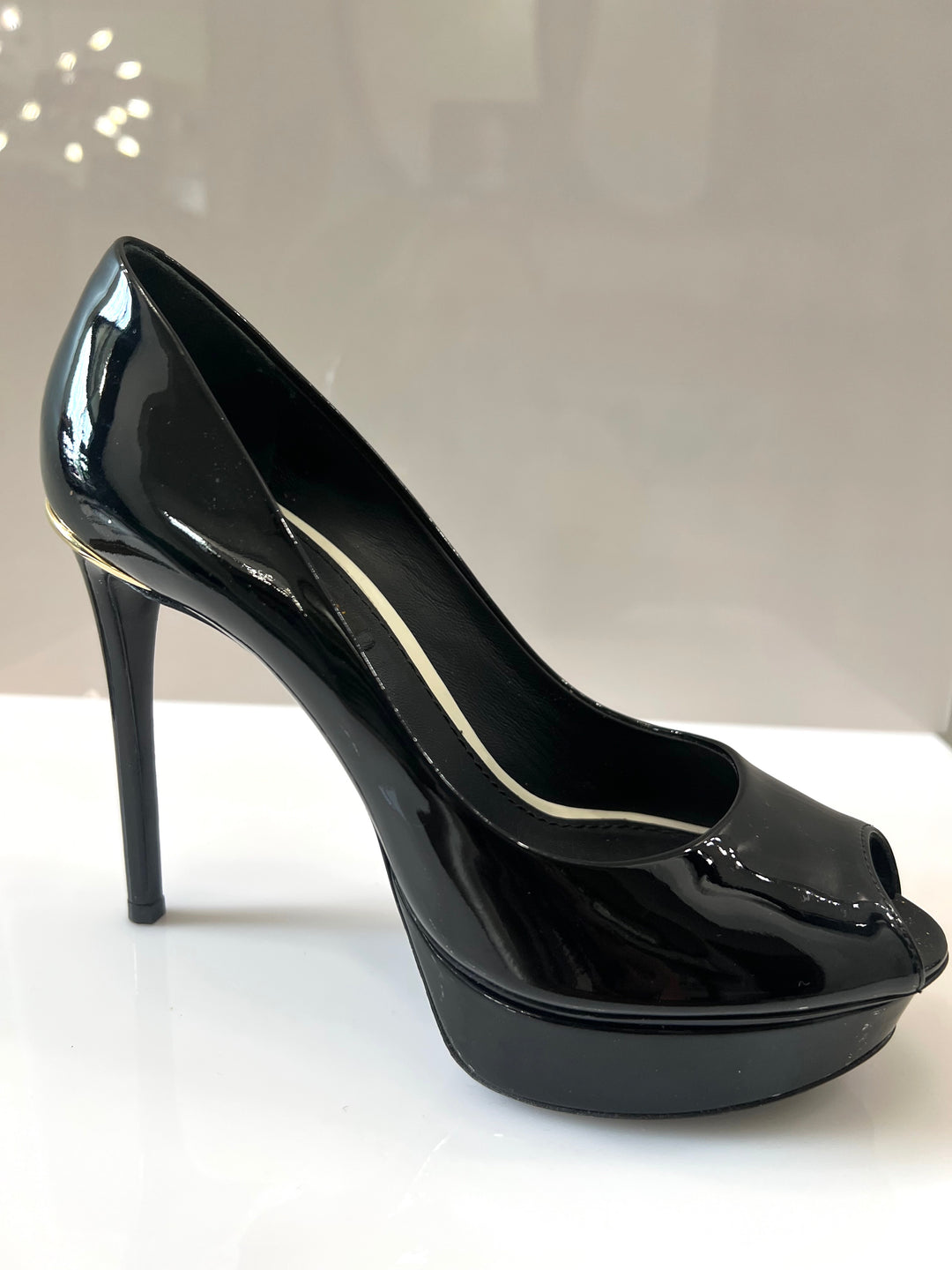 LOUIS VUITTON EYELINE PEEP TOE PLATFORM PUMPS