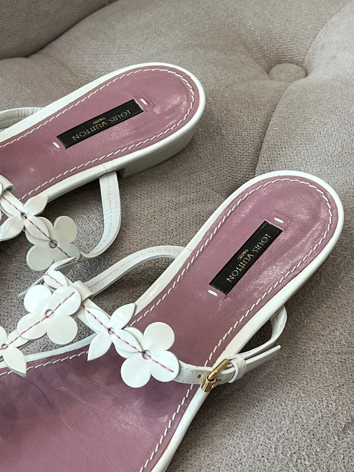 LOUIS VUITTON T-STRAP MONOGRAM FLOWER FLIP-FLOP SANDALS