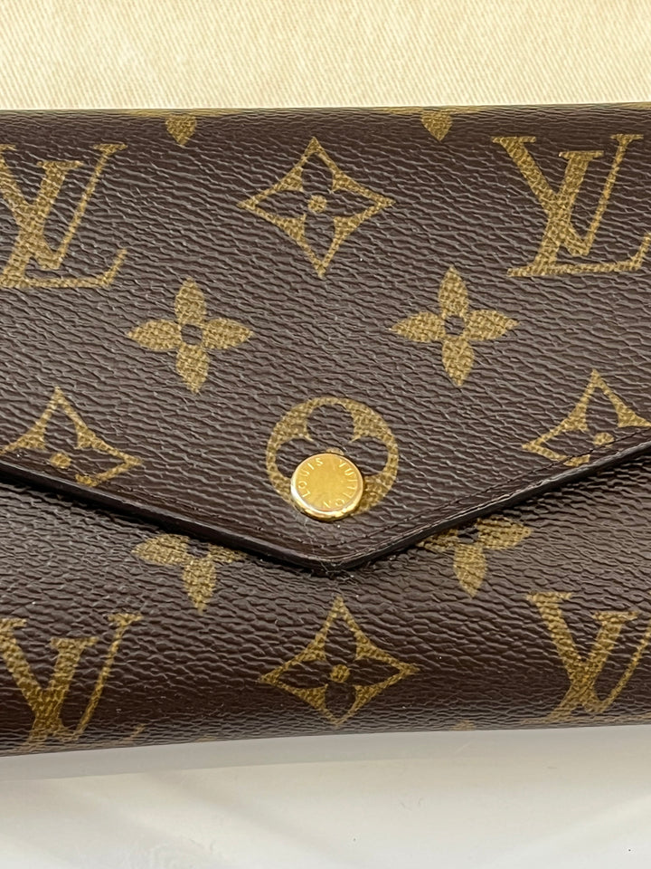 LOUIS VUITTON MONOGRAM SARAH WALLET FUCHSIA