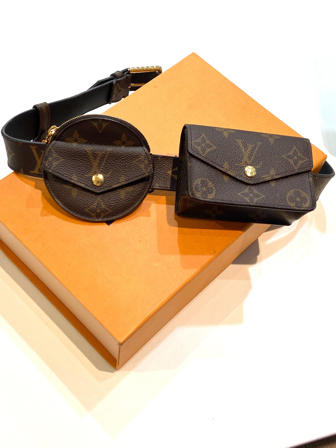LOUIS VUITTON MONOGRAM 30MM DAILY MULTI POCKET BELT BAG