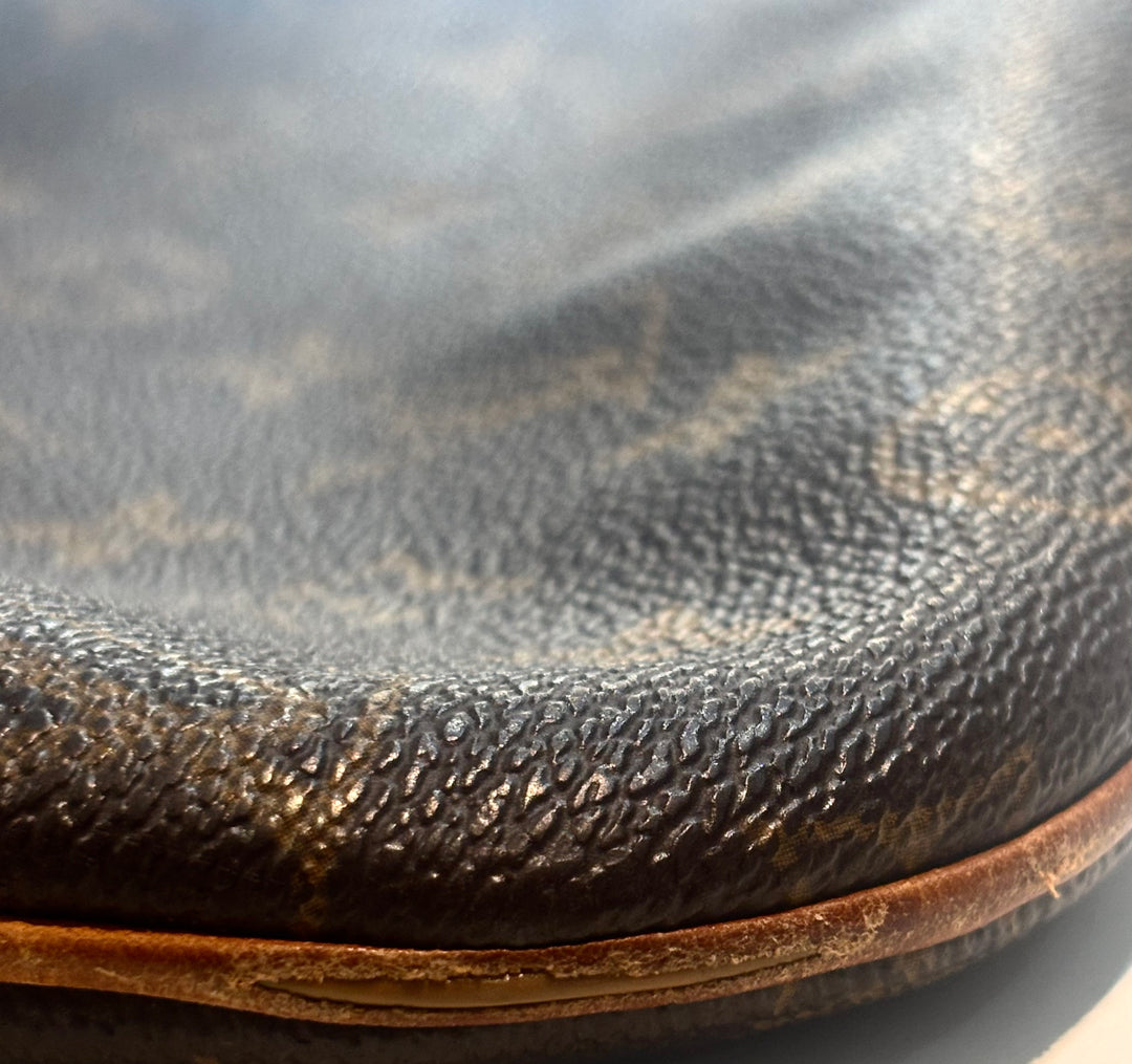 LOUIS VUITTON MONOGRAM BOSPHORE MESSENGER BAG