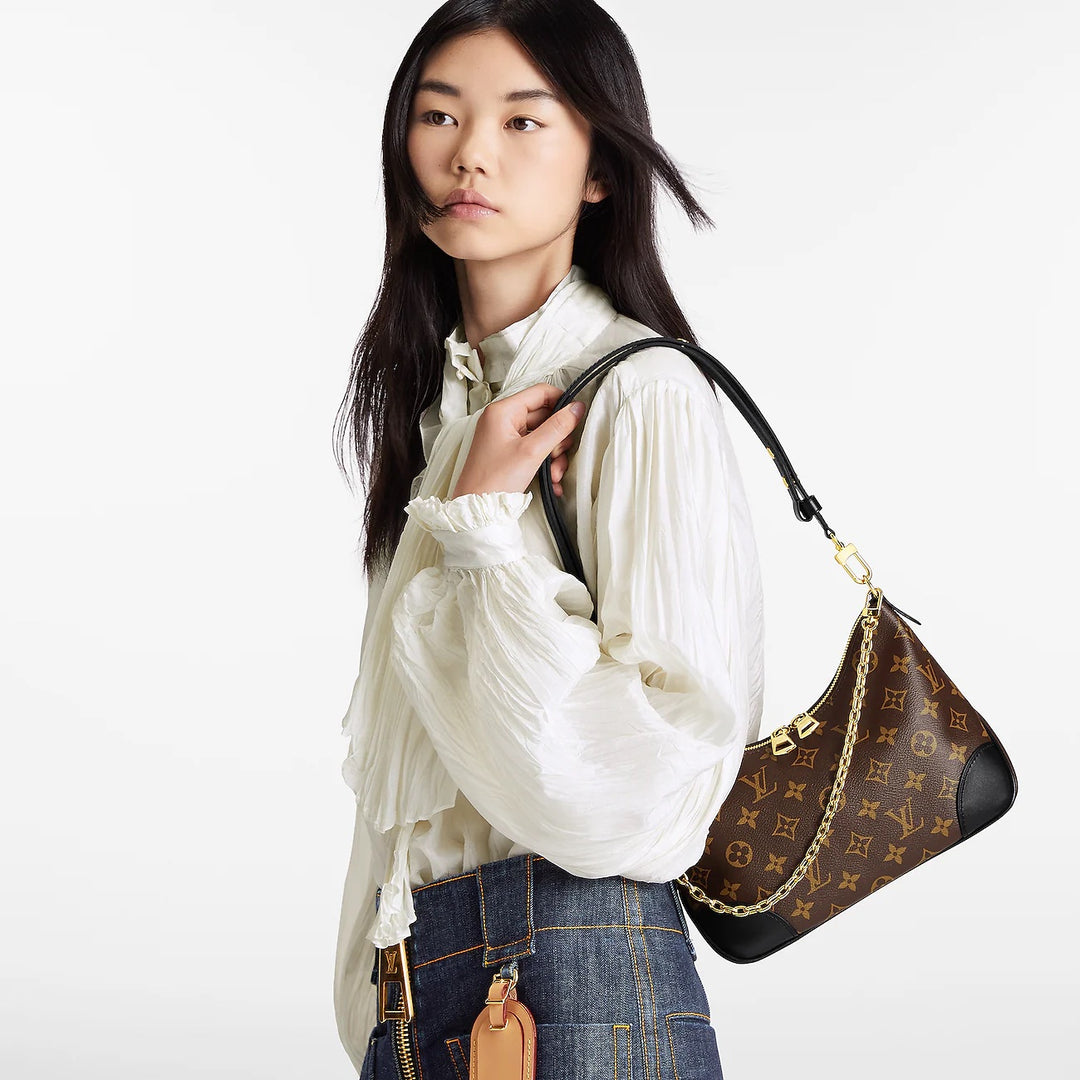 LOUIS VUITTON MONOGRAM BOULOGNE NM NOIR SHOULDER BAG