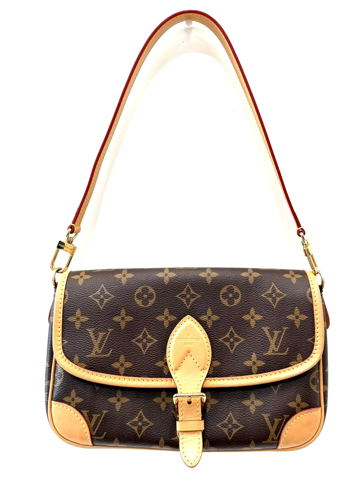 LOUIS VUITTON MONOGRAM CANVAS DIANE SHOULDER BAG