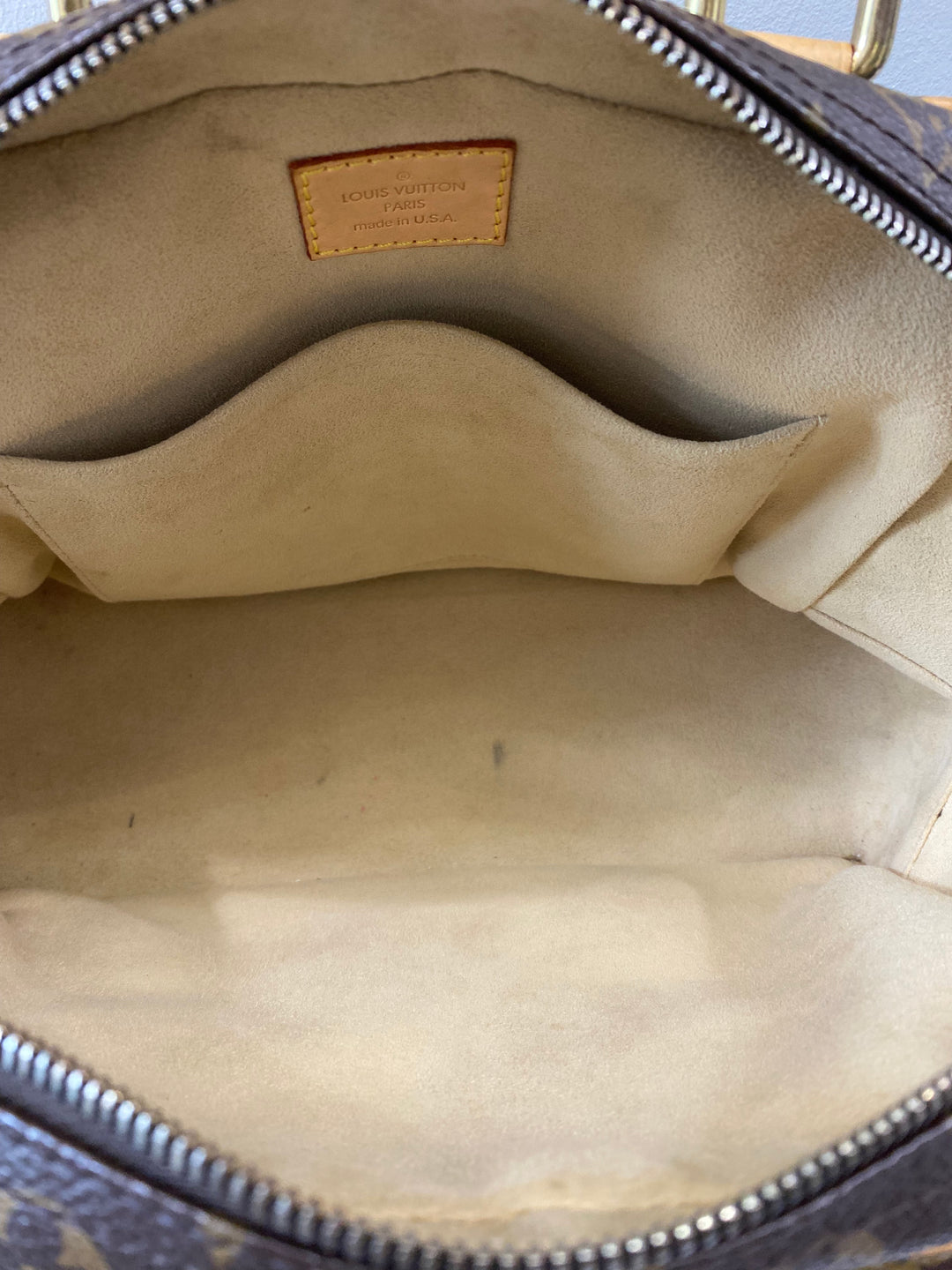 LOUIS VUITTON MONOGRAM MANHATTAN PM HANDBAG
