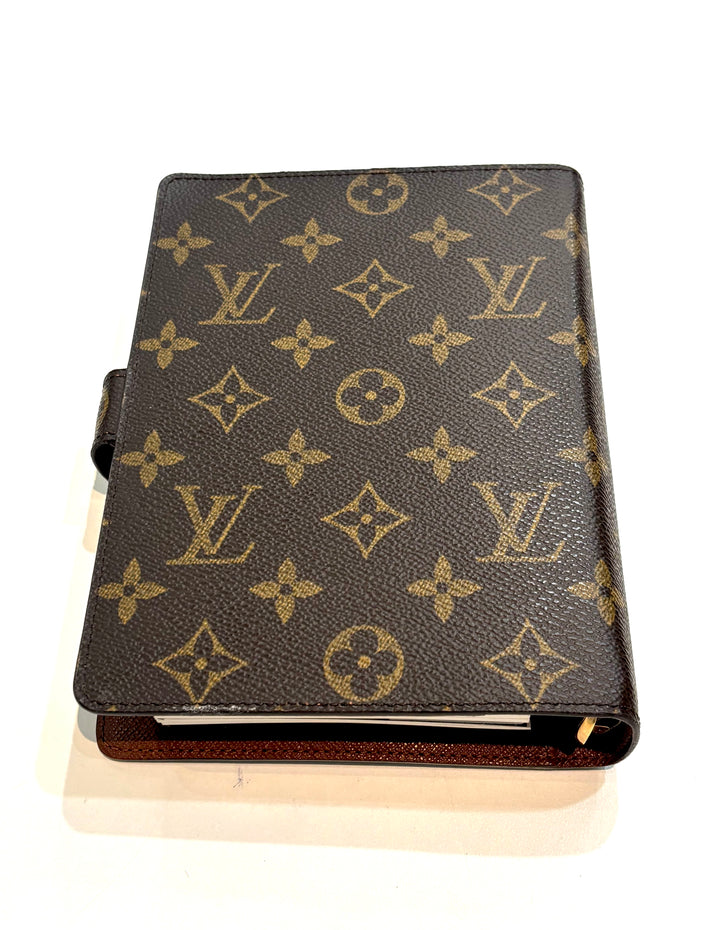LOUIS VUITTON MONOGRAM MEDIUM RING AGENDA COVER