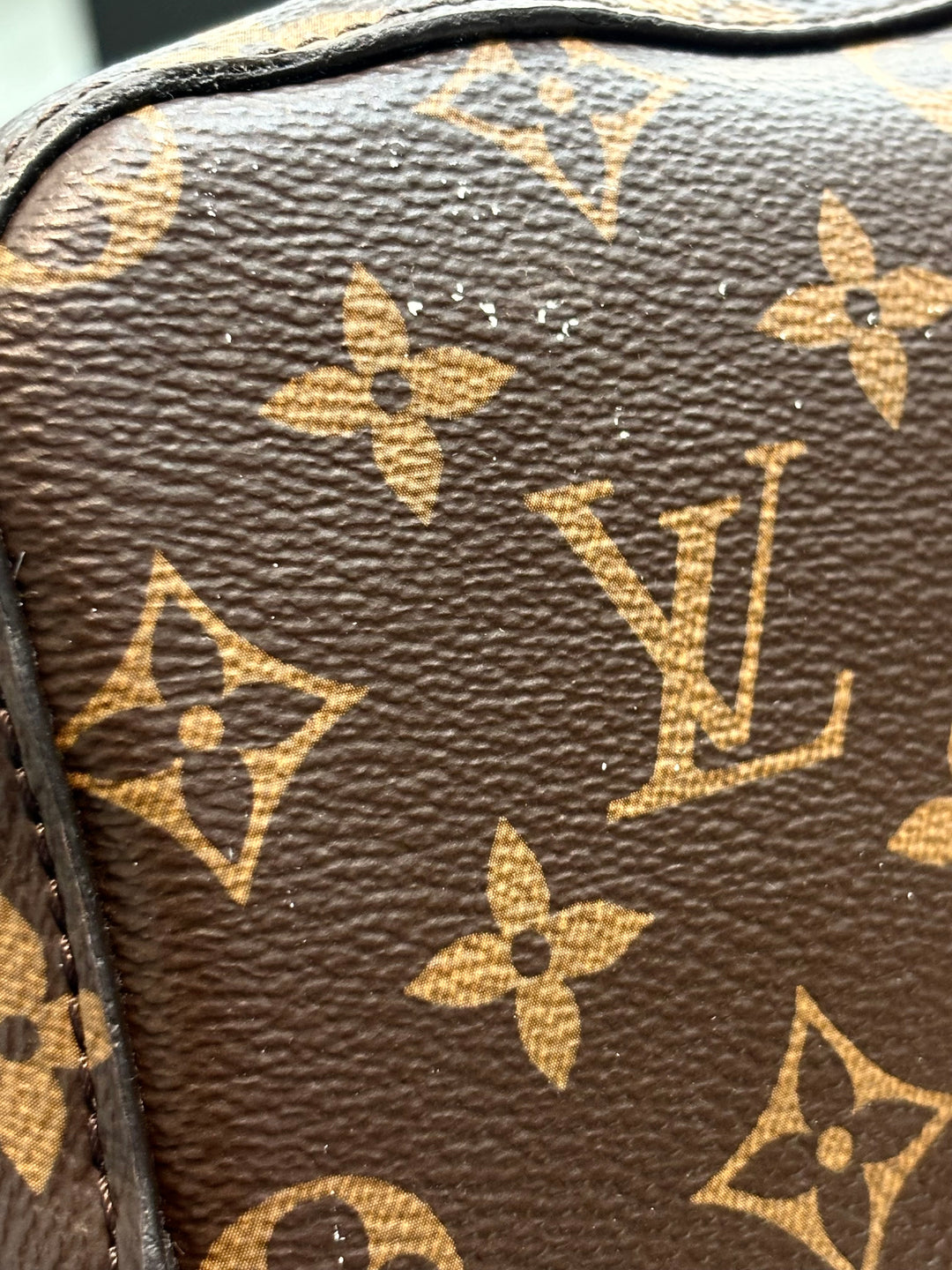 LOUIS VUITTON MONOGRAM NÉONOÉ MM DRAWSTRING BUCKET BAG