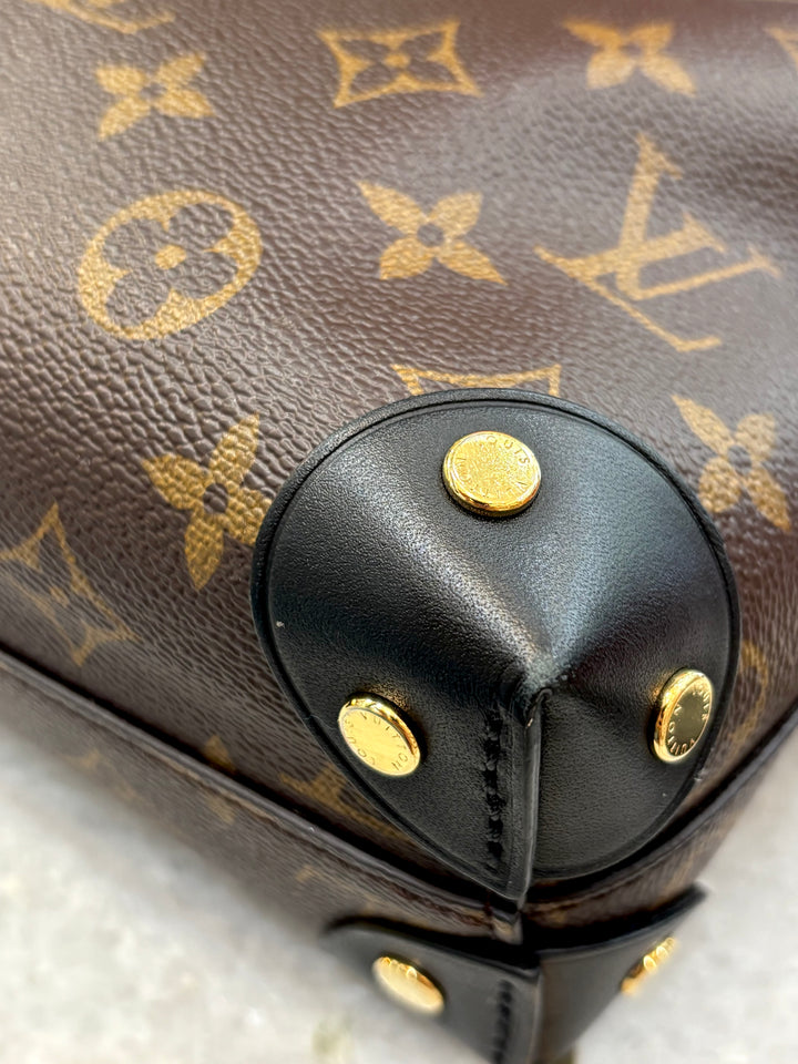LOUIS VUITTON MONOGRAM PETITE MALLE SOUPLE BAG