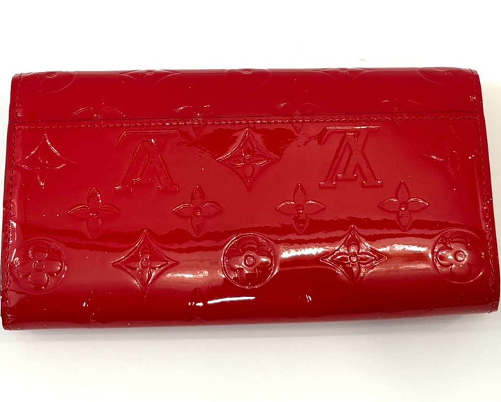 LOUIS VUITTON MONOGRAM EMBOSSED VERNIS SARAH WALLET