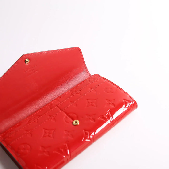 LOUIS VUITTON MONOGRAM EMBOSSED VERNIS SARAH WALLET