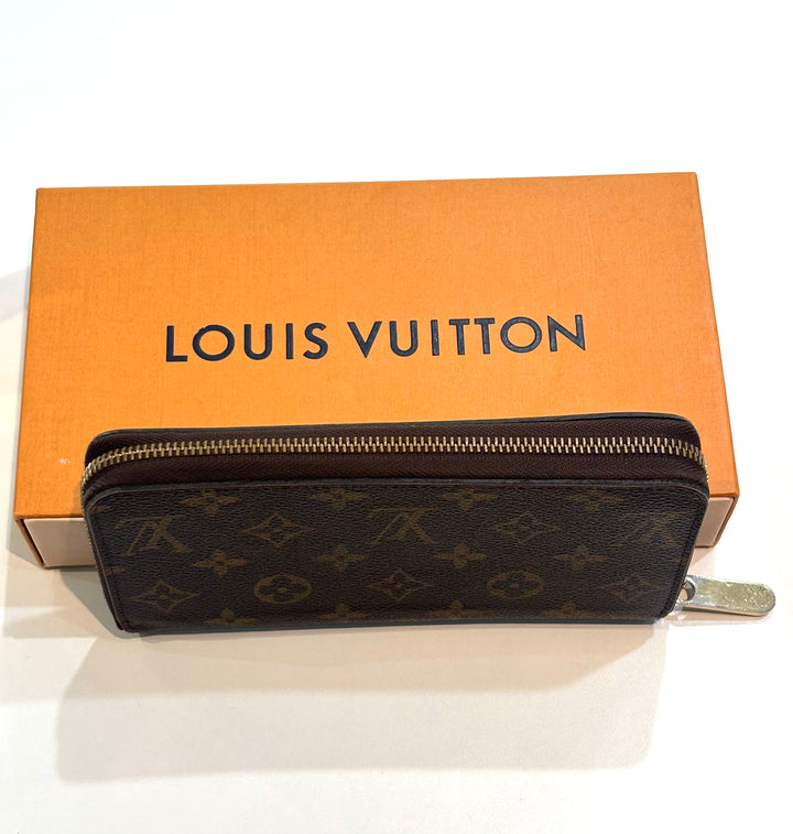 LOUIS VUITTON MONOGRAM ZIPPY CONTINENTAL WALLET