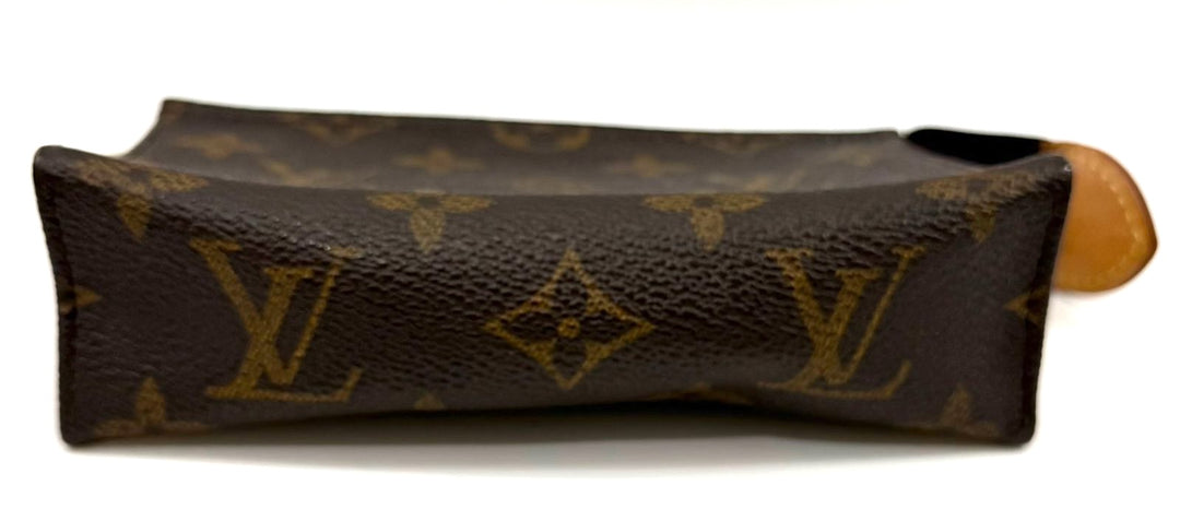 LOUIS VUITTON MONOGRAM TOILETRY POUCH 15