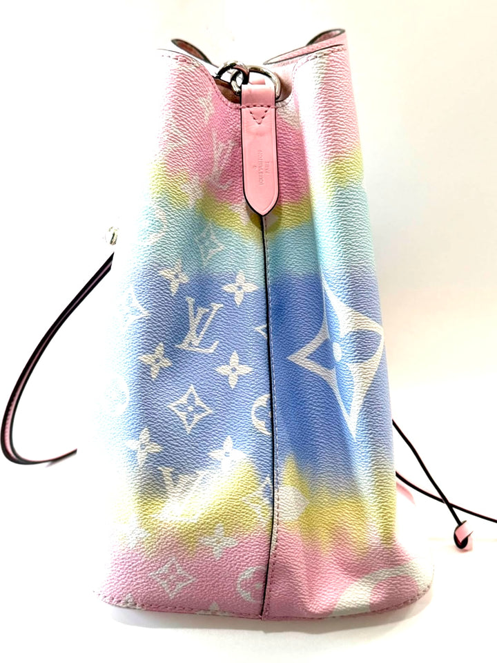 LOUIS VUITTON ESCALE NÉONOÉ MM MONOGRAM GIANT PASTEL SHOULDER BAG – LIMITED EDITION